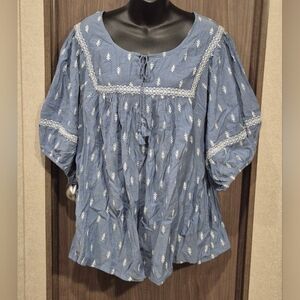 $15 Or 3/$30 Old Navy Chambray Embroidered Blouse Blue Sz 4X